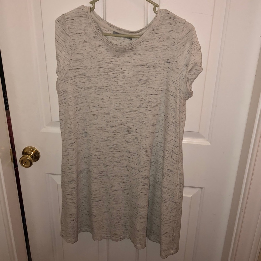 White t shirt dress